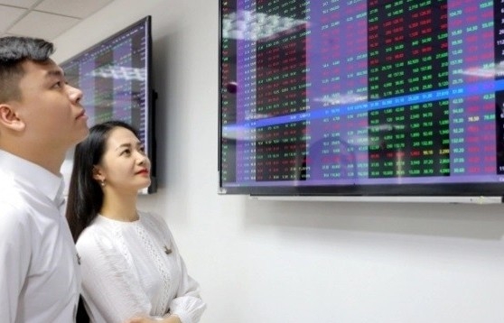 Nhiều yếu tố tích cực hỗ trợ cho thị trường chứng khoán Việt Nam trong năm 2024